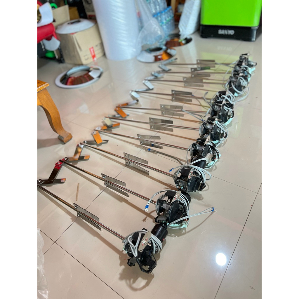 ที่กวนยา งานแสตนเลสแท้304 มอเตอร์มือ2ญี่ปุ่น มีทุกขนาดถัง (ราคาที่กวนอย่างเดียวไม่รวมถัง)
