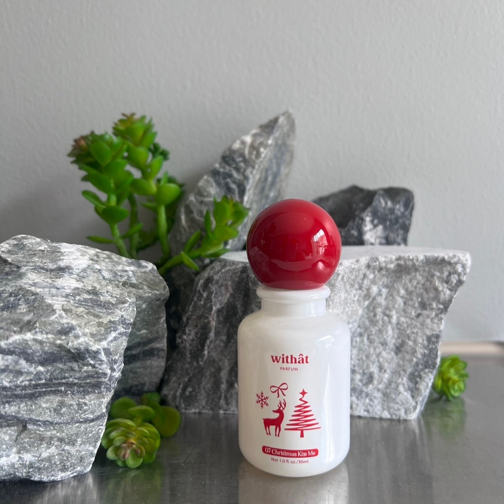น้ำหอมแท้ Withat Parfum - 07 Chrismas Kiss Me น้ำหอมแบ่งขาย ขนาดเดินทาง ขนาดพกพา น้ำหอมแท้แบ่งขาย