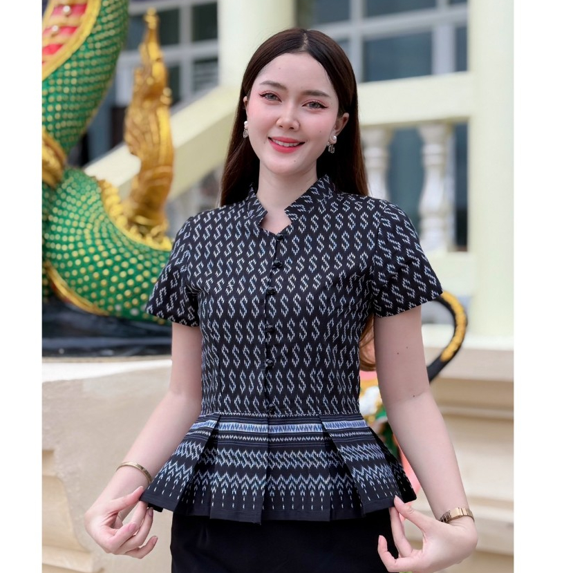 เสื้อปาเต๊ะ คอจีน จีบทวิส กระดุมหน้า ผ้า คอตต้อน พิมพ์ลายพัด
