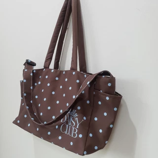 Hello Daisy- Brownie collection สีน้ำตาลลายจุดฟ้า กระเป๋าแบรนด์ไทย สายสะพายนุ่มนิ่มr