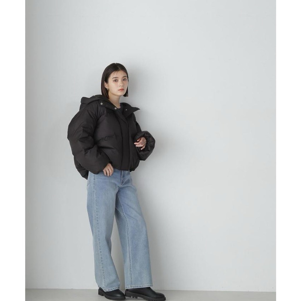 P_LABEL Down Jacket เสื้อกันหนาวสีกรมท่าออกดำ ทรง Over size ด้านในผ้าผสมขนเป็ด งานแท้ กันหนาวได้ถึง -10 องศา