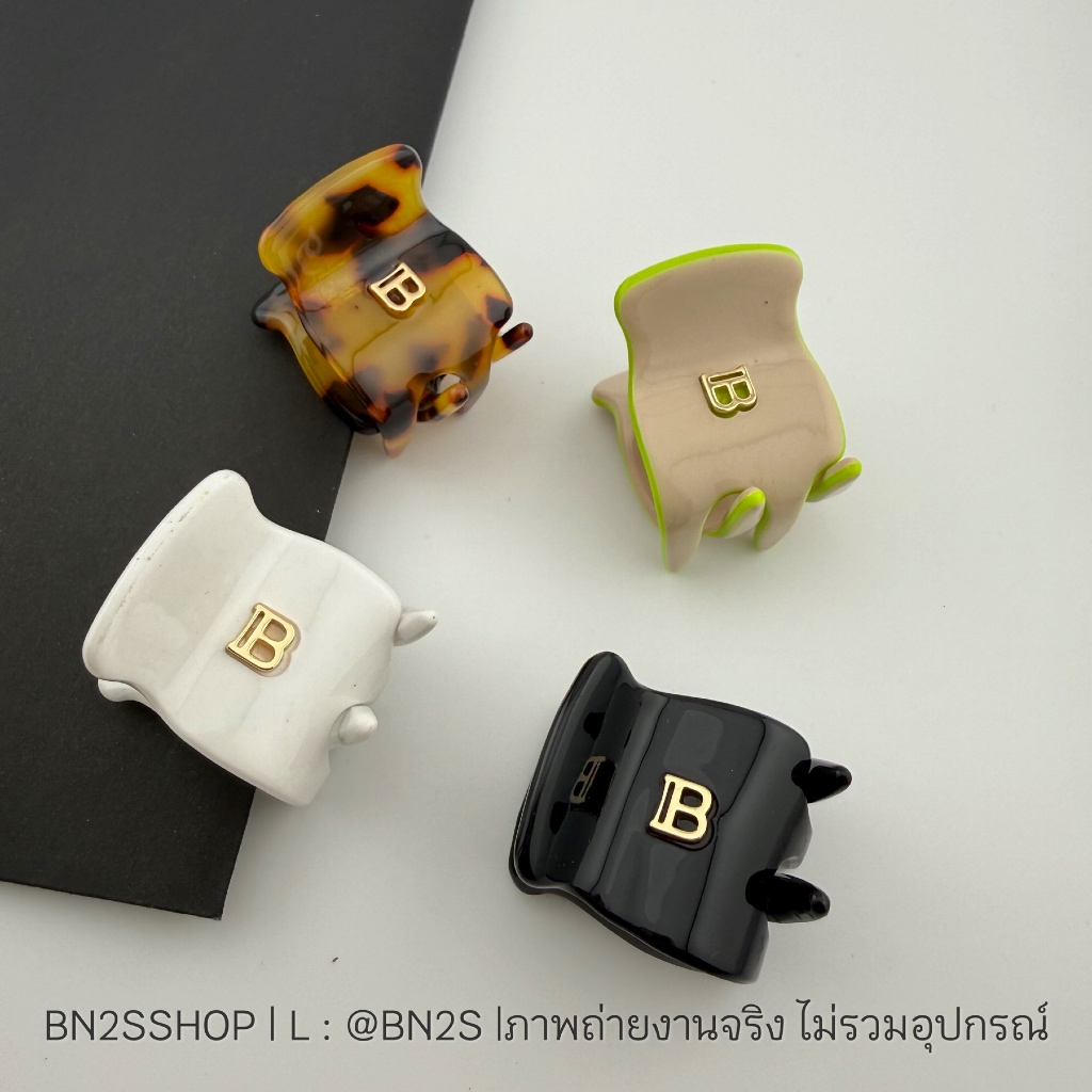 Balmain Hair Clip Pince a Cheveux Extra Small กิ๊บหนีบผมเบาแมน แบบมินิ ติดโลโก้ B สีทอง งานสวยน่ารัก