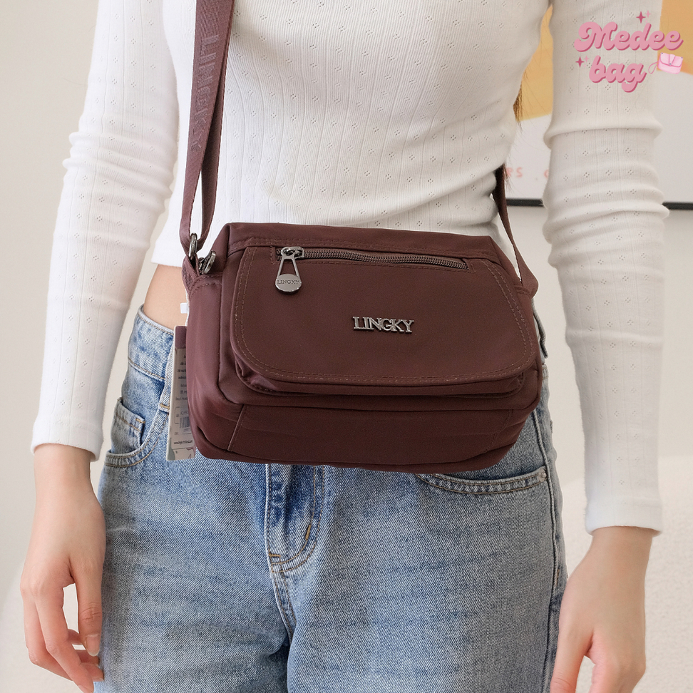 Lingky กระเป๋าสะพายข้าง ผ้าไนล่อนกันน้ำ เบา ทรงโค้งน่ารัก ขนาด 8 นิ้ว | รุ่น CH99071