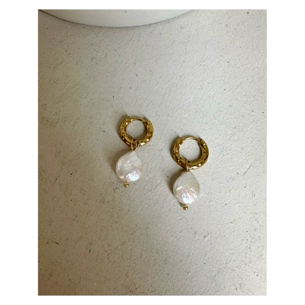 ต่างหูไข่มุกแท้เคชิ ( keshi pearl)