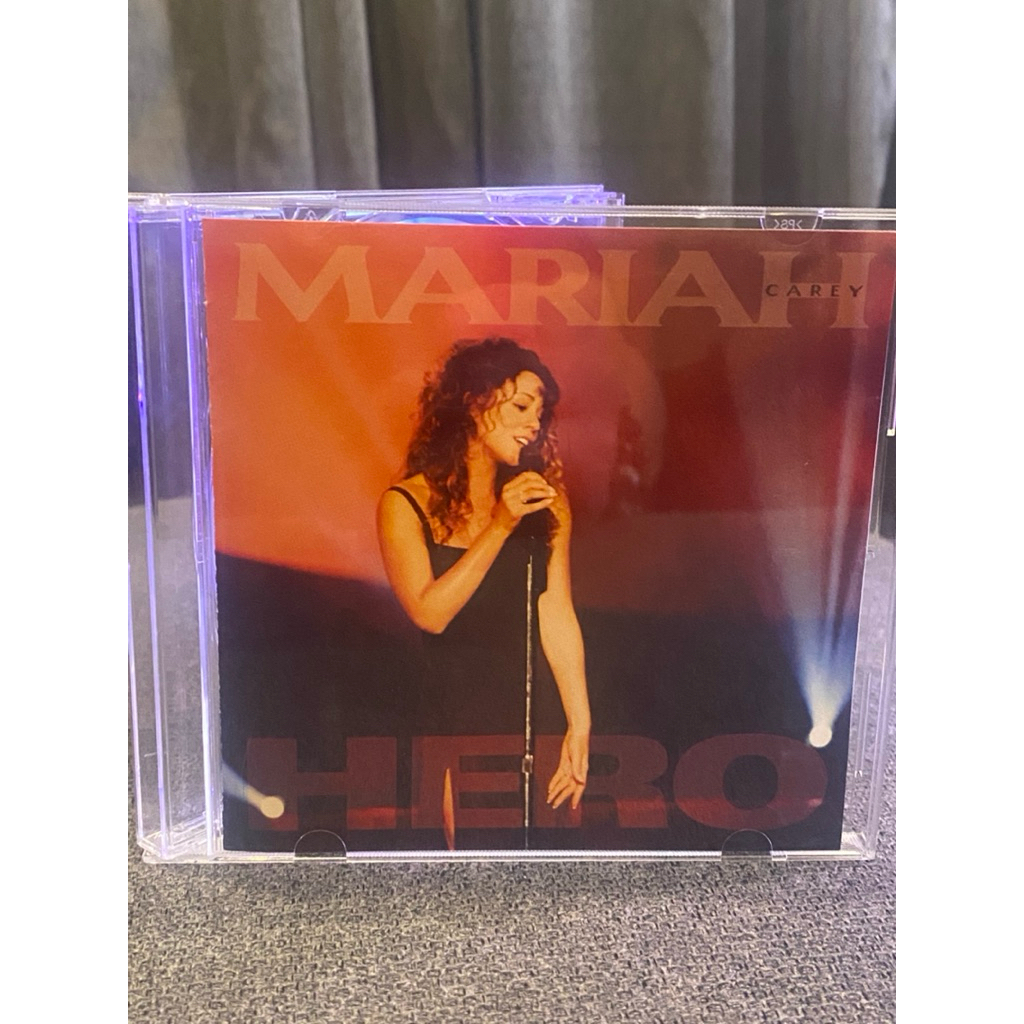 Single Hero : Mariah Carey