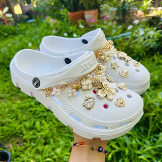 💦พร้อมส่ง💦 (มีขนาด 36-44)รองเท้าหัวโต รองเท้าแฟชั่น สูง 2 ซม. ติดเครื่องประดับไข่มุก สวยๆ หรูๆ มีน้ำหนักเบา นุ่ม ใส่สบาย