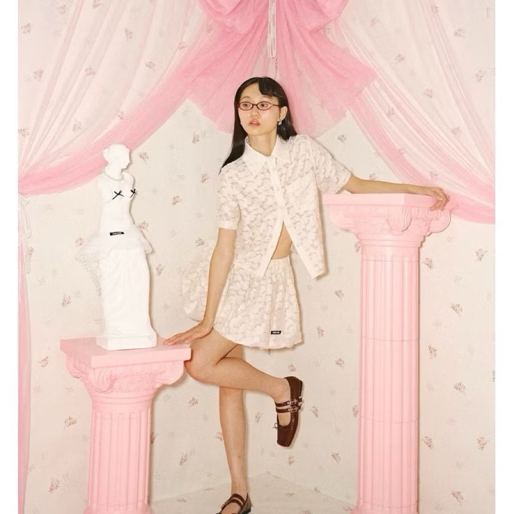 🧈ส่งต่อ🧈เสื้อ bnk brand - Gloria Top สี butter lace