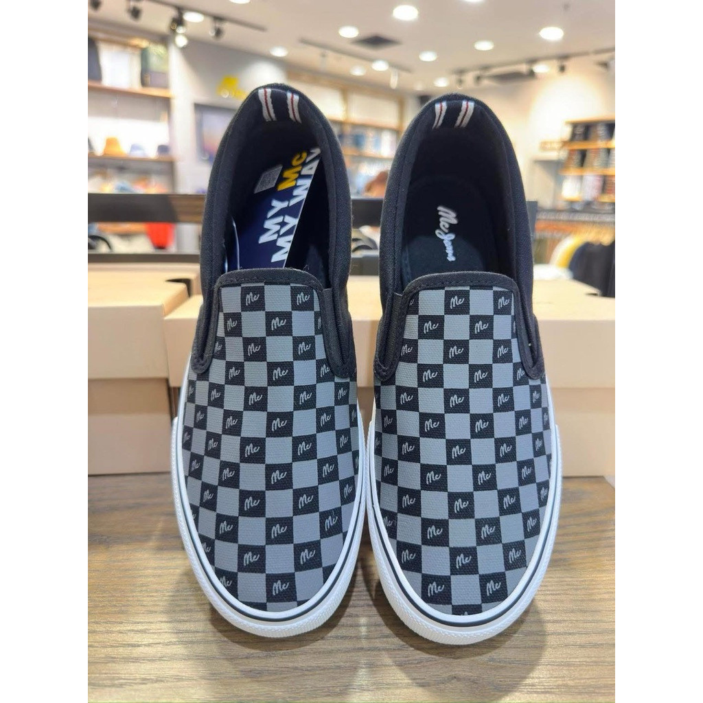 [พร้อมส่ง] รองเท้าโมโนแกรม🖤 Mc jeans มีบริการเก็บเงินปลายทาง