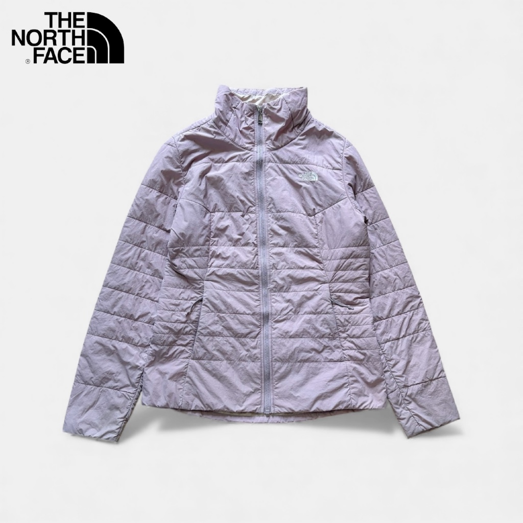เสื้อกันหนาวมือสอง The North Face สีม่วงเผือก ผ้าร่ม กันน้ำ กันลม อก 38 ยาว 25 : ตำหนิ 2 จุด