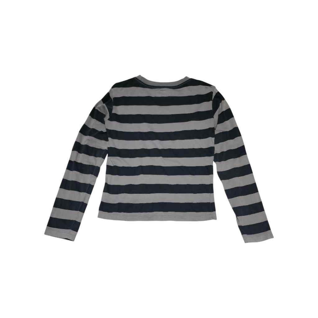 เสื้อยืดแขนยาวTNF  Stripe Cropped Shirt (L)(ญ) มือสอง