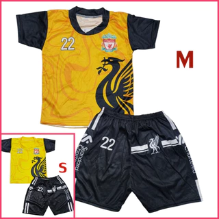ชุดกีฬาเด็ก S กับ M ผ้ามันไมโคร S 1-2 ปี 7-12โล ,M 2-4 ปี 12-17โล ชุดบอลเด็ก