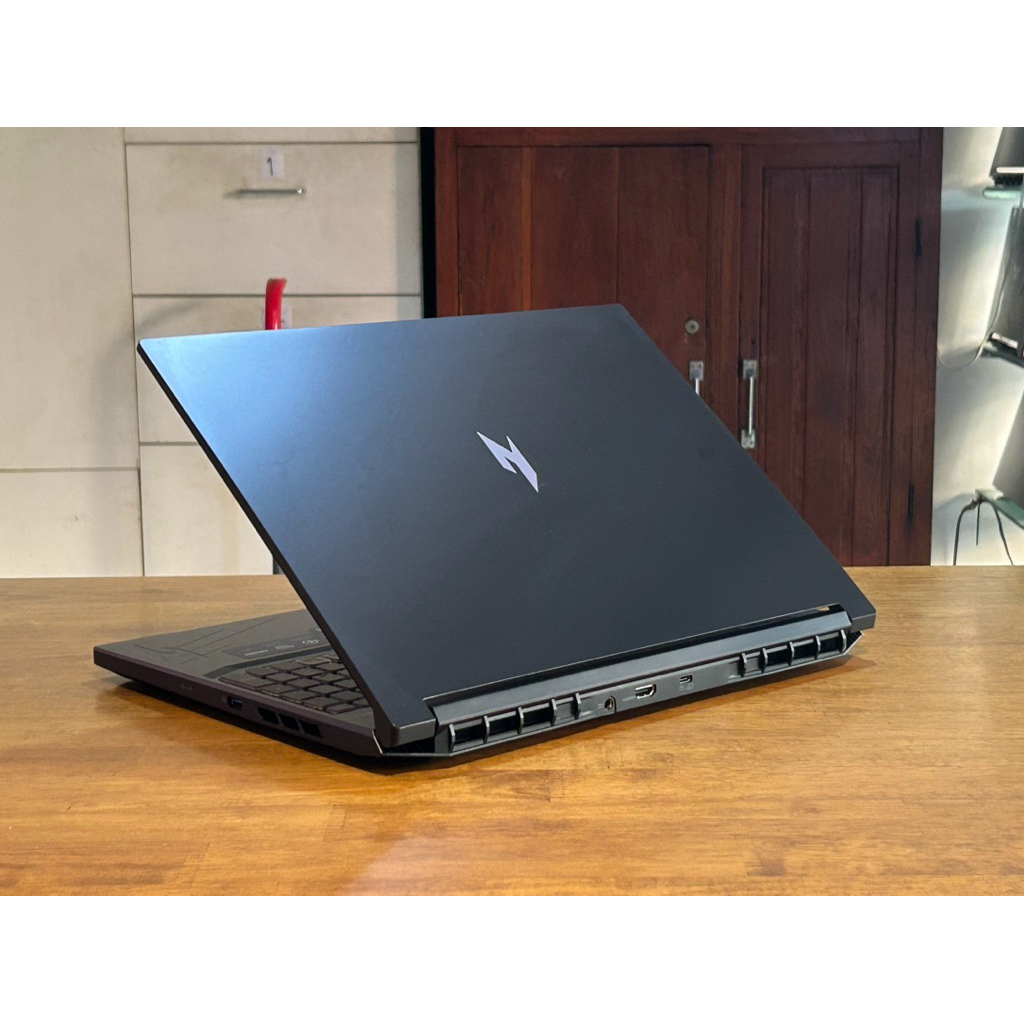 Acer Nitro V 16 ANV16-41-R782 Gaming Ram16GB RTX4060 8GB