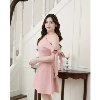 Pirunya - Mini Dress 41 เดรสสั้น มินิเดรส ไหล่เดียว ปาดไหล่ ผูกโบว์ ทรงสวย กระโปรงบาน