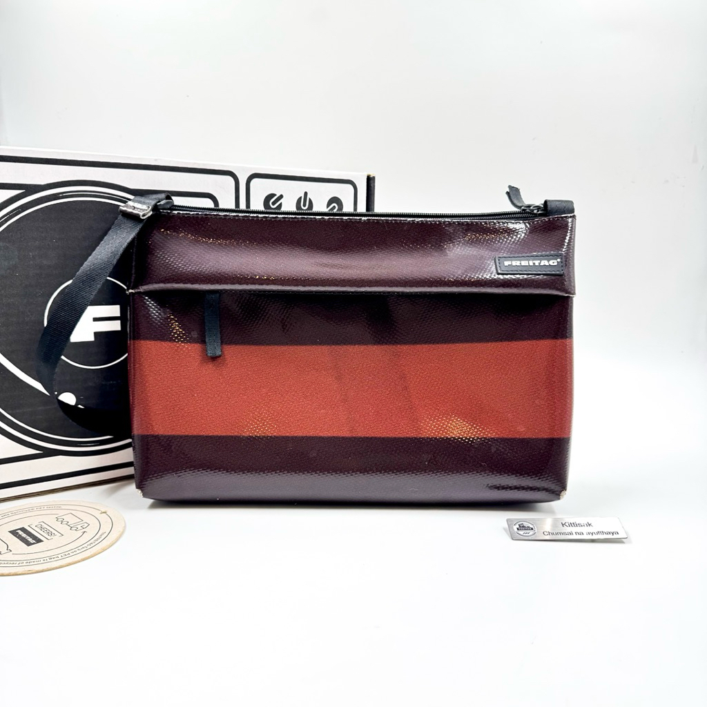 Freitag Lou ผ้าเทาน้ำตาลลล⚪️🟤🟤