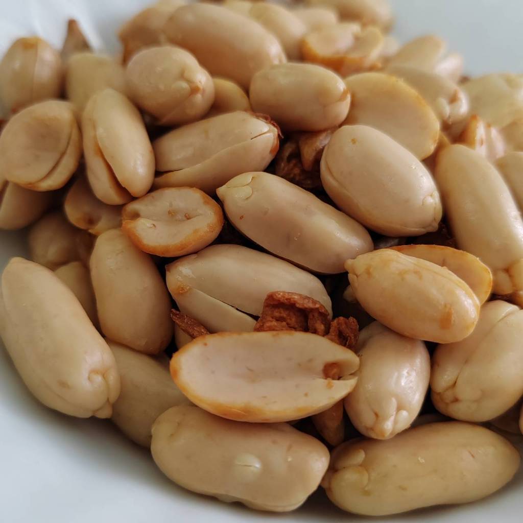 ถั่วลิสงทอดกระเทียม (ถั่วกระเทียม) ขนาด 200 กรัม กรอบ มัน อร่อย กินเพลิน สดใหม่