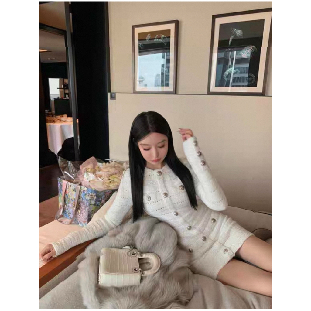 WHITE AIRI DRESS ของแท้พร้อมส่งจากไทย