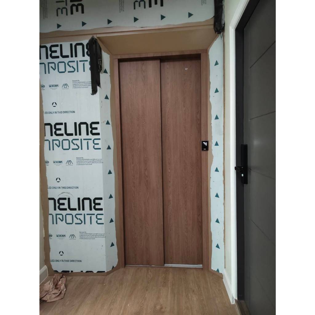 ลายไม้โอ๊ค สีน้ำตาล IT616 กว้าง123ซม ราคาสำหรับความยาว 1 เมตร