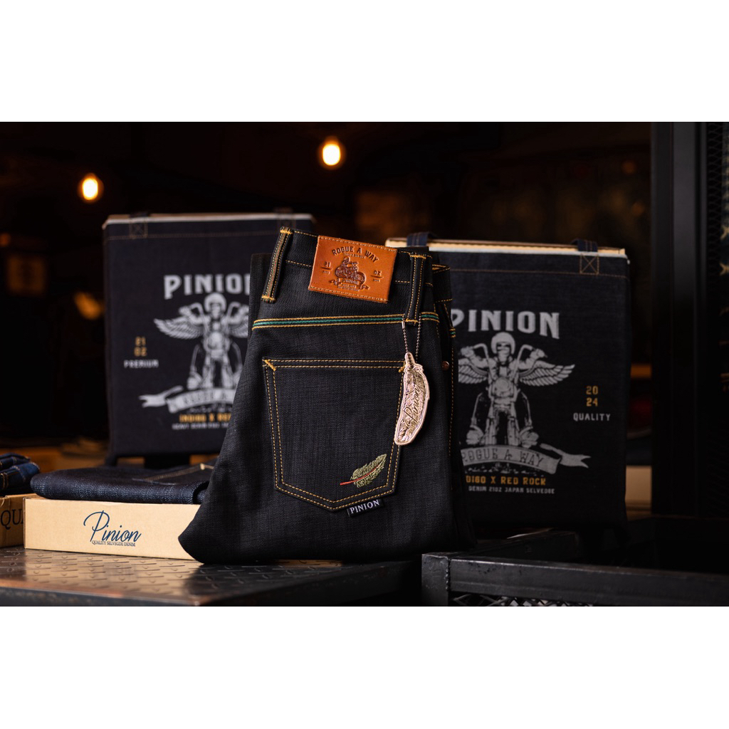 PINION DENIM 21oz SLUB ROGUE A WAY INDIGO X DARK GREEN BY OKAYAMA DENIM ได้รับแรงบันดาลใจจาก สายไบเก