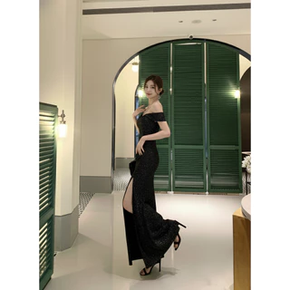 แม็กซี่เดรส กลิตเตอร์ เปิดไหล่ ผ้าสตาร์แกลมเมอร์ วิบวับ ผ่าหน้าข้างซ้าย เซ็กซี่ ชุดปีใหม่ หรูหรา ทรงเข้ารูป #1452