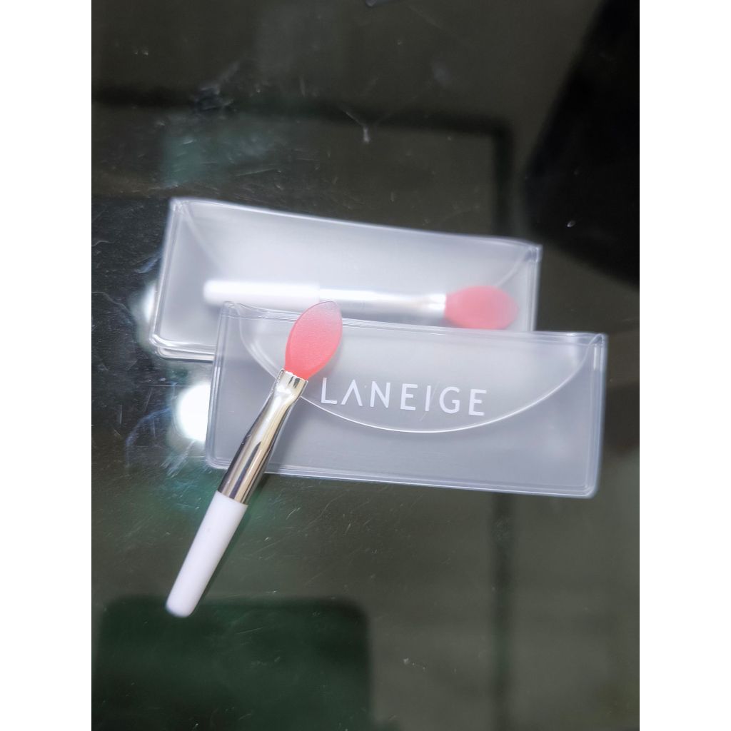 (แn้💯จากลิปปุก 1 ชิ้น) vายแยก_ไม้พายตักปลายนุ่ม Laneige Lip Sleeping mask