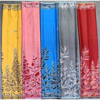 ผ้าลายไทย ผ้าถุงลายไทย เนื้อผ้าบาติก ไม่ลื่น ไม่มัน รับประกันคุณภาพสีสวย สีสด คุณภาพดีถูก