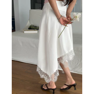 Sistersfabric - Angel flow skirt กระโปรงยาวดีเทลตกเเต่งลูกไม้