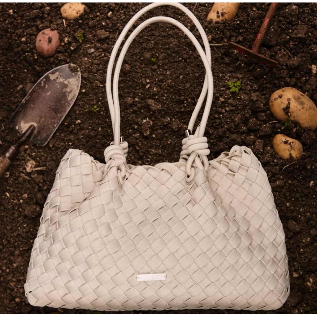 something apparels Jardin bag ส่งต่อ