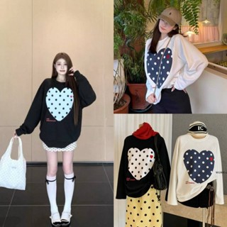(พร้อมส่ง) เสื้อแขนยาวคอกลมสกรีนหัวใจรุ่น 8142 TAG WG.WE 🇰🇷