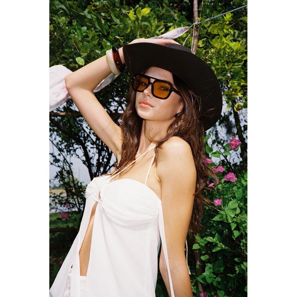 พร้อมส่ง HAUS OF PRIME x MISS MODERN: KYLA TOP