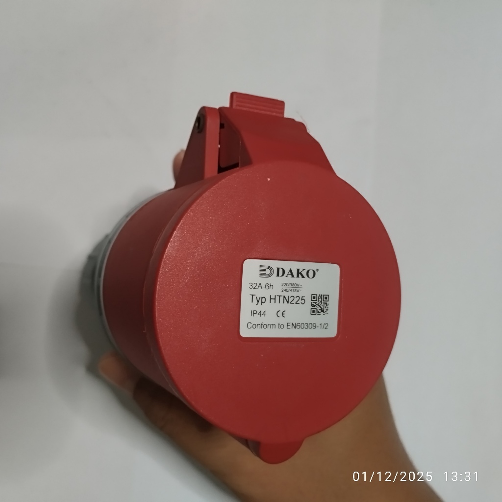 DAKO Power Plug รุ่น HTN225 32A 380V-415V 5Poles(3P+N+E) IP44 E@h6 เต้ารับกลางทาง
