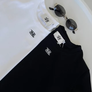 SISSY : เสื้อยืดแขนสั้น Baby tee (S-XL) คอกลมทรงสวย ผ้านุ่ม อยู่ทรงสวย ปักโลโก้ โทนสีคลาสสิกใส่ง่ายทุกวัน