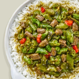 #921 ข้าวเนื้อวัวผัดเผ็ด ข้าวอุ่นพร้อมทาน สไตล์ฉงฉิ่ง ยอดนิยมจากจีน รสชาติกลมกล่อมถูกปาก ตามสไตล์เสฉวน เผ็ด–หอม–ชา
