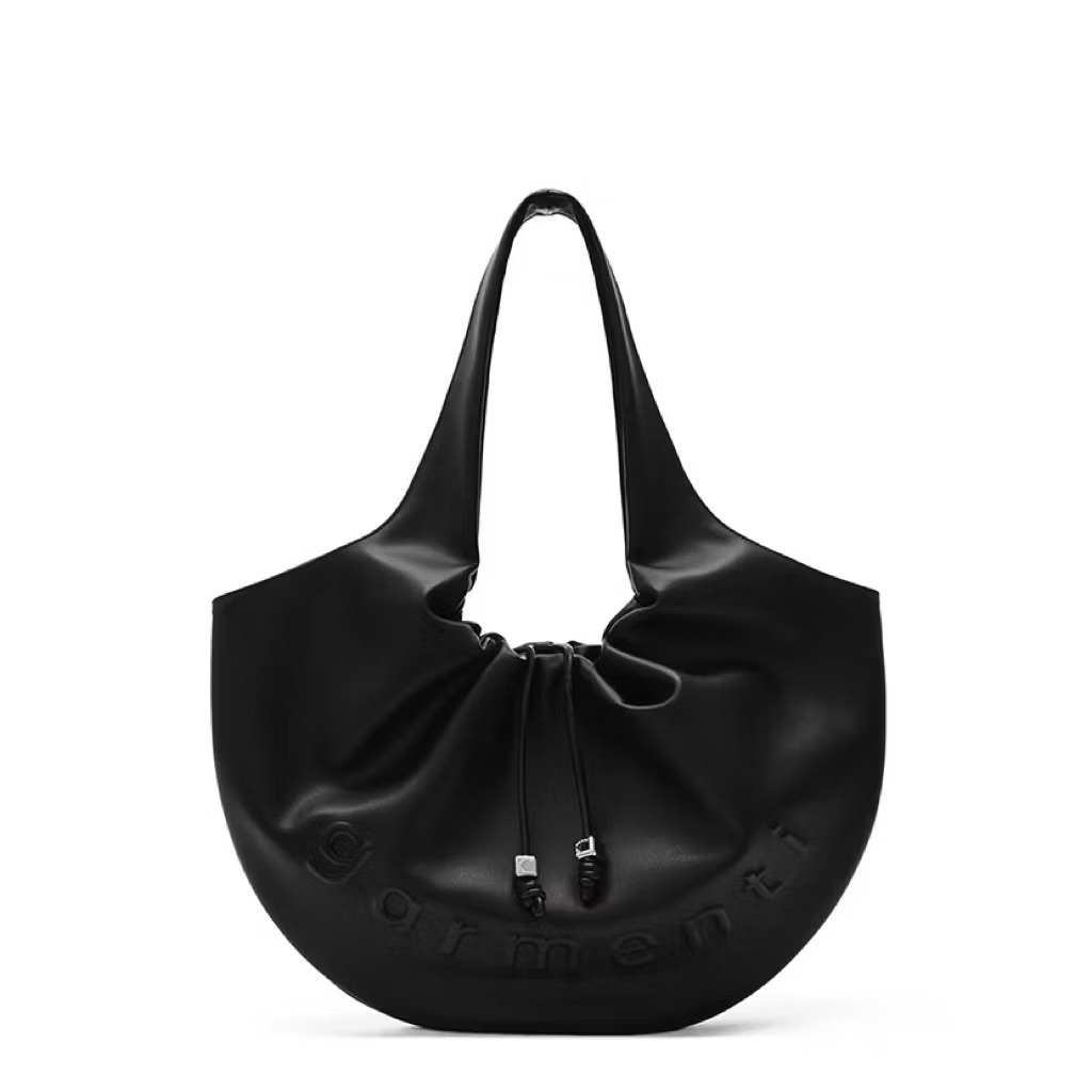 👜 GARMENTI - MANTOU BAG  ของแท้ 100%