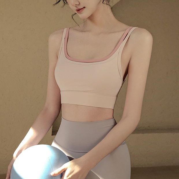 บราปลอมสองชิ้นไร้ตะเข็บหลังสปอร์ตบราดันทรงบาง