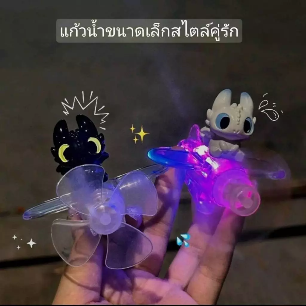 เครื่องบินมินิชั่นด้วยพลังลมสุดน่ารัก สำหรับตกแต่งรถ Car ด้วยไฟ LED สีสดใส สวยงามและมีสไตล์ รุ่น:H11