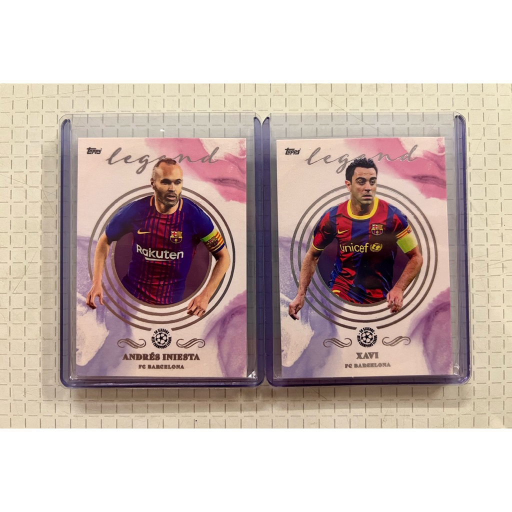การ์ดนักฟุตบอล ของสะสมนักฟุตบอล topps barcelona (การ์ดหนา) iniesta xavi