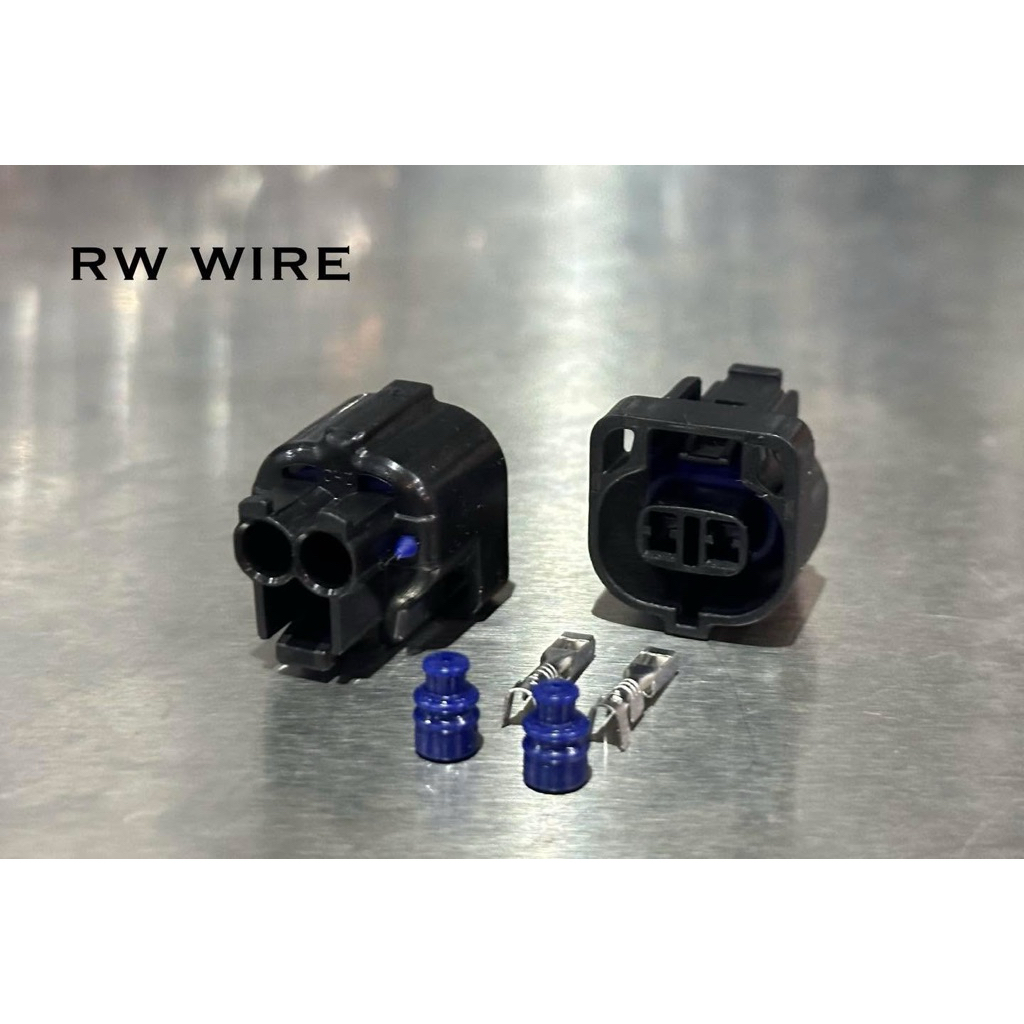 P-226 ปลั๊ก2P พร้อมพอนลูกยางแท้