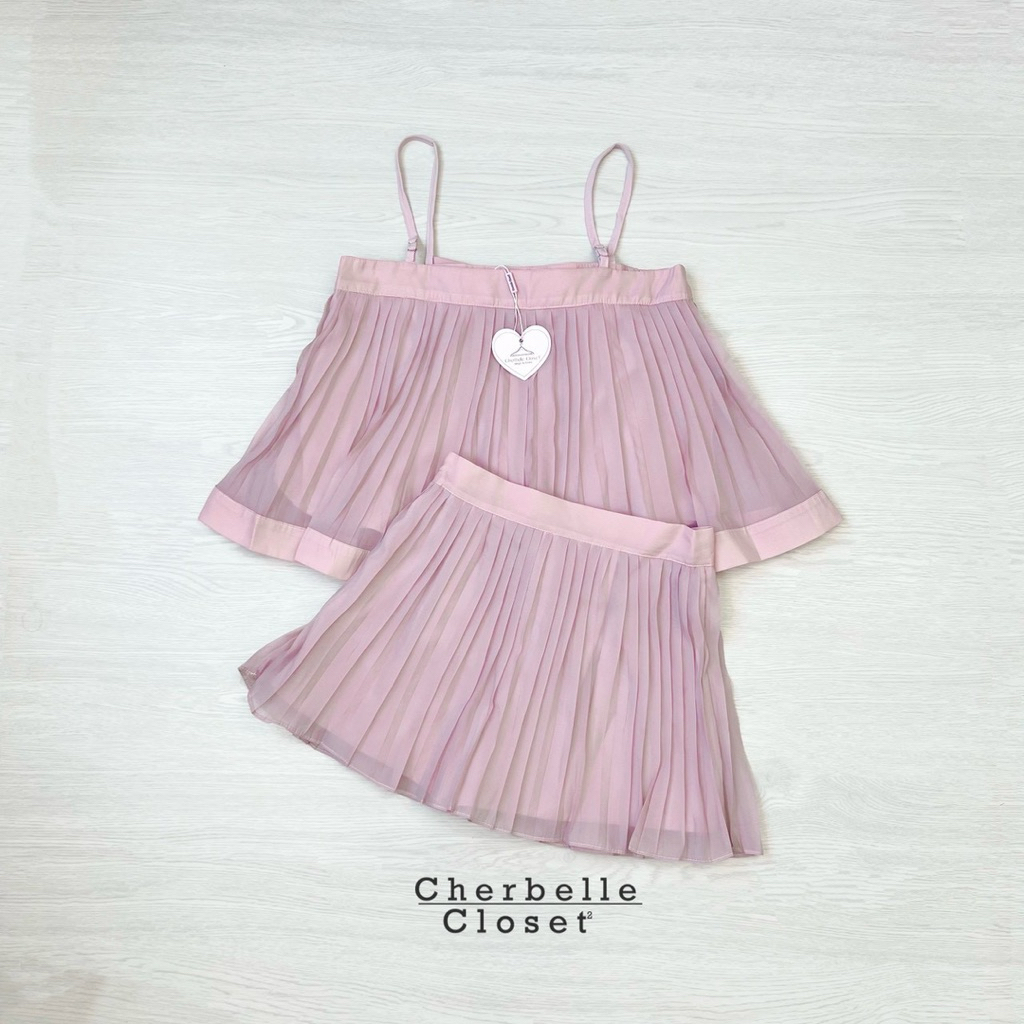 Cherbelle Closet (เช็คก่อนสัาง):Set  เสื้อสายเดี่ยวเกาะอกผ้าอัดพลีท+กระโปรงอัดพลีท(XS SML) - รูปที่ 5