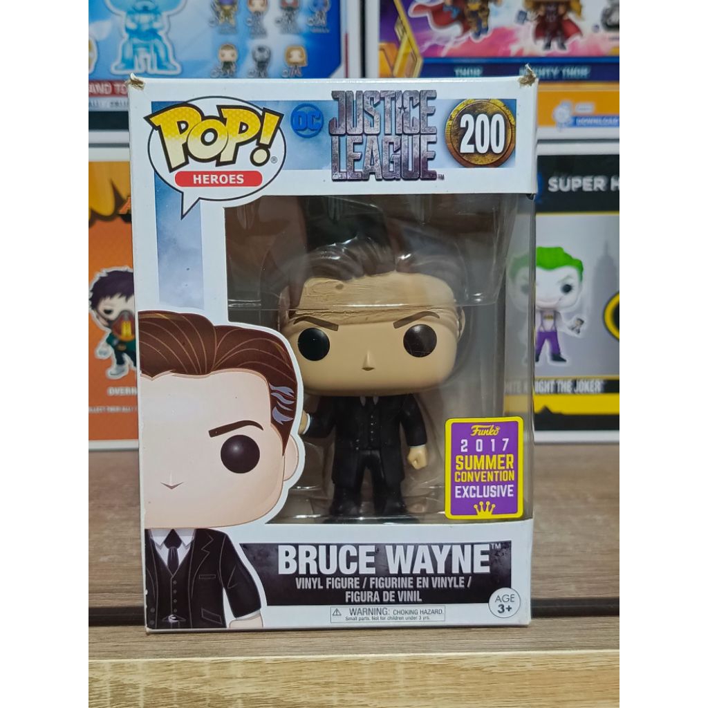 Funko Pop! : Justice League - Bruce Wayne [ กล่องสินค้า - 6/10 ]