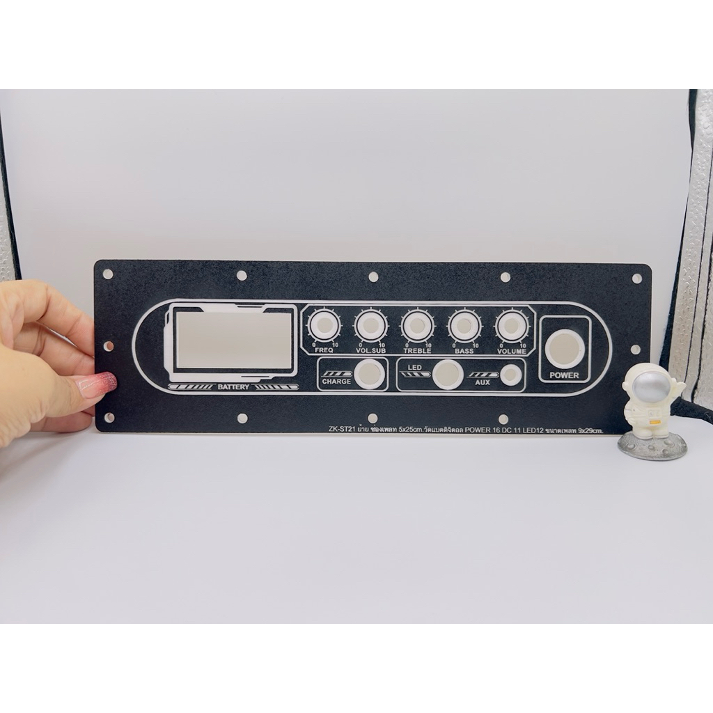 เพลทลำโพงบูลทูธ งานไฟหนา3 มิล ZK-ST21 ย้ายวอ ช่องเพลท 5*25cm วัตแบตดิจิตอล สวิชต์เปิดปิด16มิล Led12mm ทั้งหมด 9*29cm