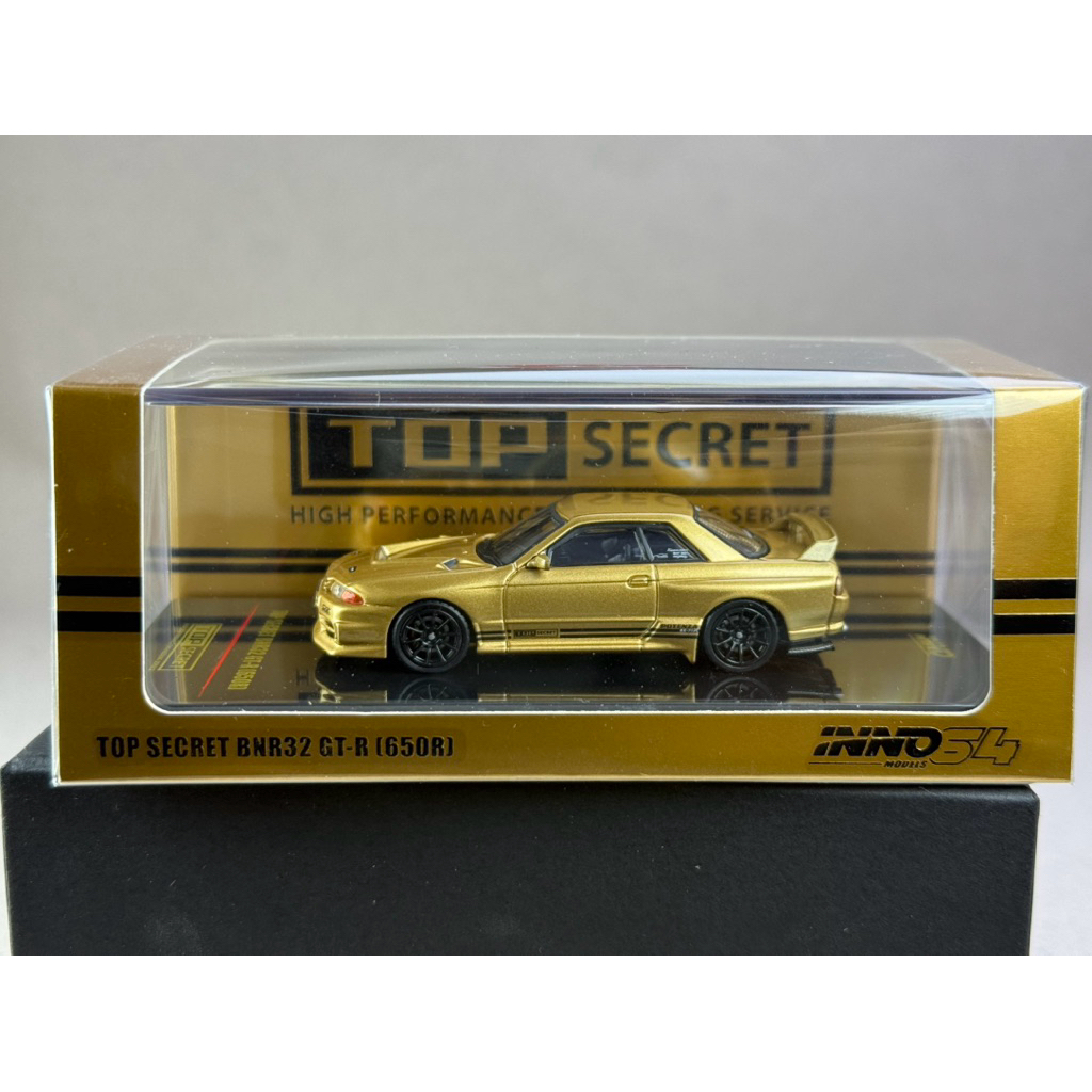 🔹Nissan Skyline GTR Top Secret BNR32 650R Gold IN64-R32TS-650R Scale 1:64 ยี่ห้อ Inno 64