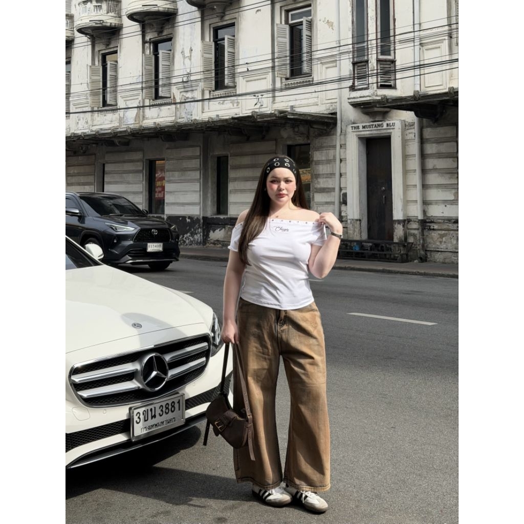 กางเกงยีนส์ขากระบอกใหญ่พิเศษ buggy jeans