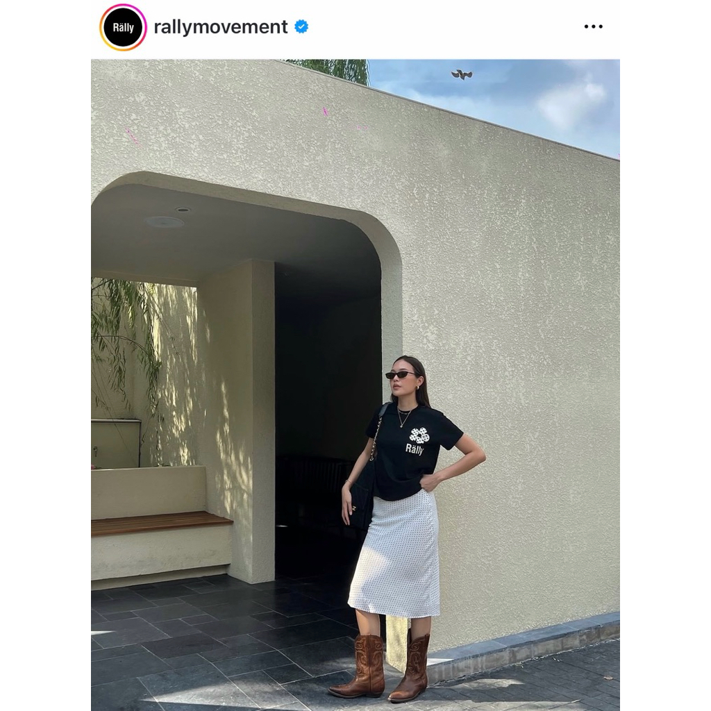 Rally Flower Tee ✅Sale✅ สีดำ S มือ 1 ป้ายห้อย