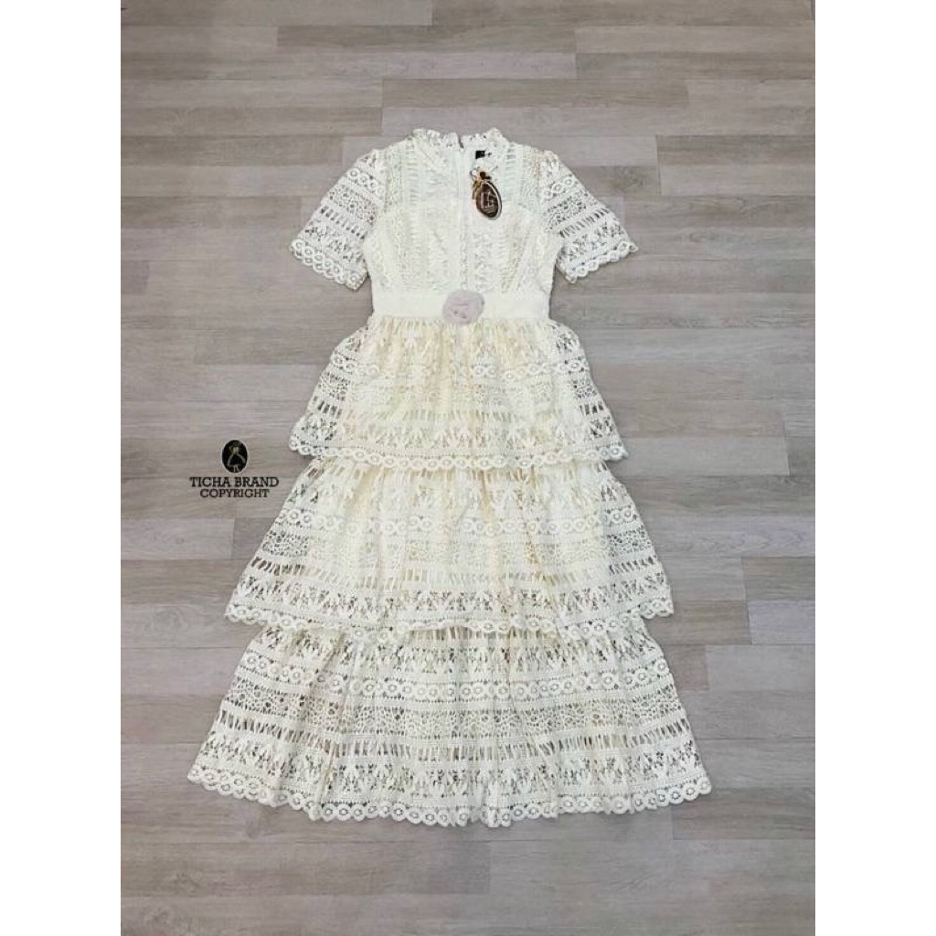 🍁🪻🍃เดรสสาวอวบงานป้าย Ticha