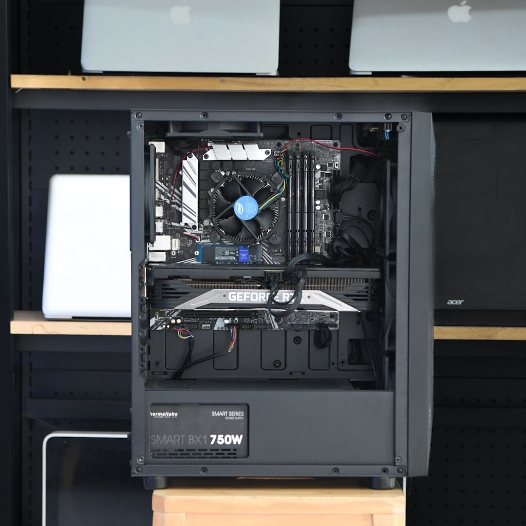 PC ประกอบ ( มือสอง ) Core i5 Gen 9 / RTX3070 / Ram 32