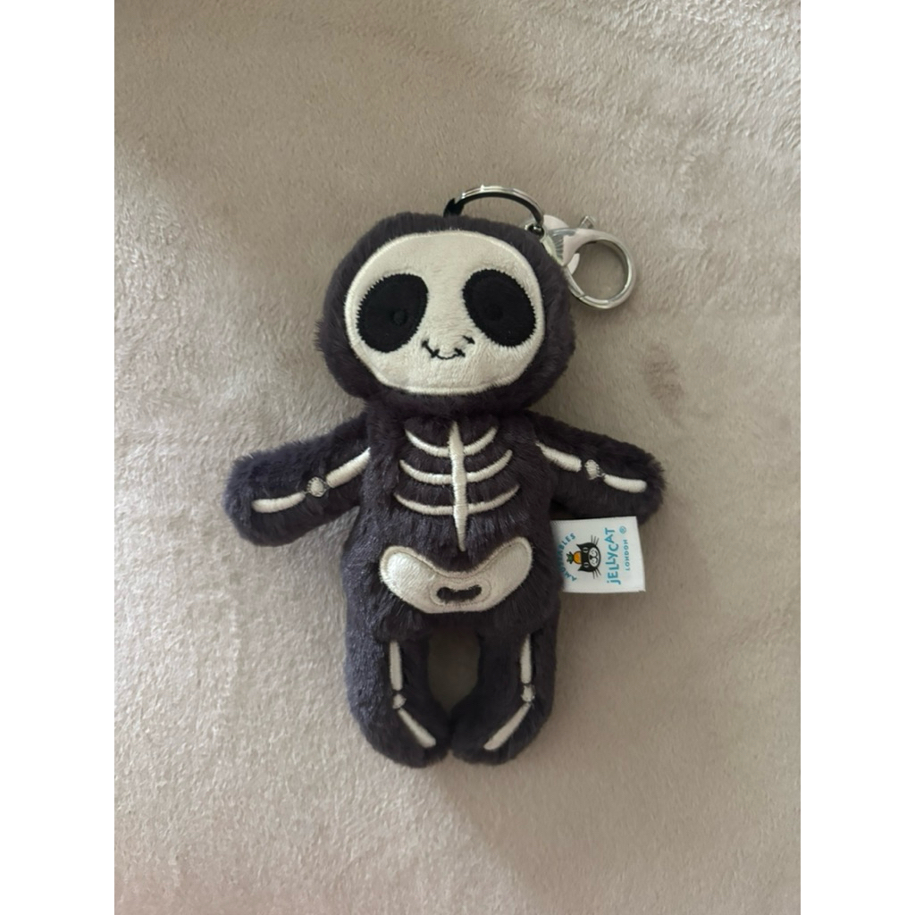 Skeleton jellycat keychain(ของแท้ 100%)