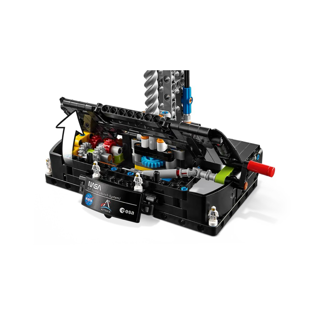 (พร้อมส่ง) Lego Technic 42221 NASA Artemis Space Launch รูปที่ 5