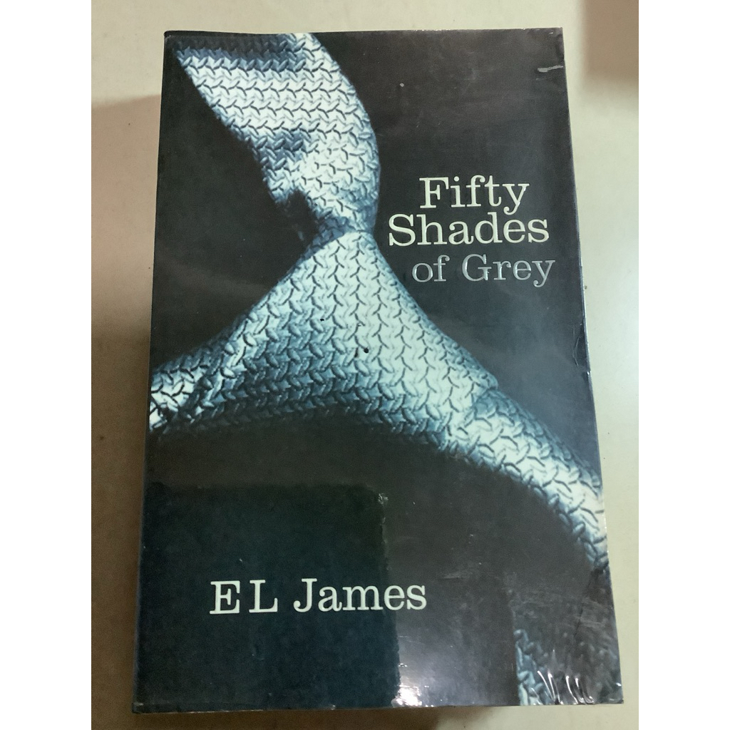 หนังสือนิยายแปล ฟิฟตี้เชดส์ออฟเกรย์,Fifty shades of Grey,Fifty shades Darker มีตำหนิ,ฟิฟตี้เชดส์ดาร์