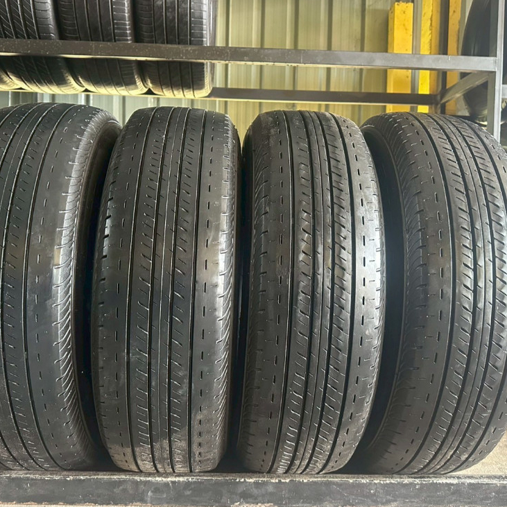 ยางมือสอง 215/70R16 Bridgestone ปี 24 รับประกันยาง 30 วัน ฟรีจุ๊มลม (ราคา/เส้น)