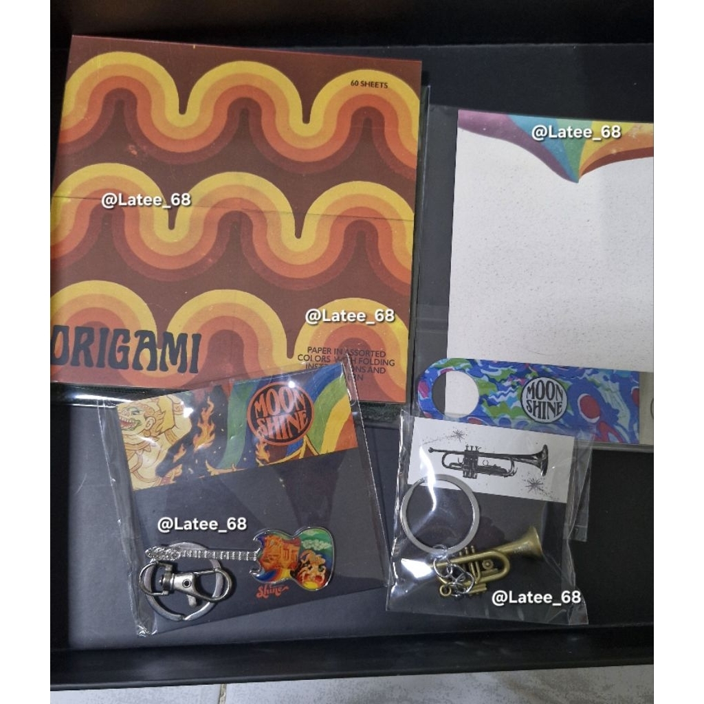 merchandise เรื่อง shine (be on cloud, boc)